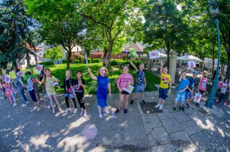 Foto utrinki olimpijska bakla v Laškem 1